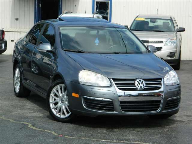 2009 Volkswagen Jetta Wolfsburg Edition 4dr Sedan 6A